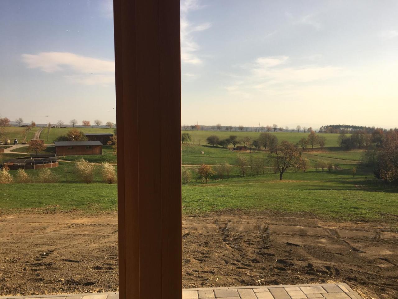 Hotel Horse Riding - Jezdecky Areal Trsice Exterior photo